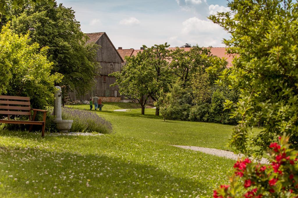 Hollerhoefe - Zu Gast Im Dorf Отель Kemnath