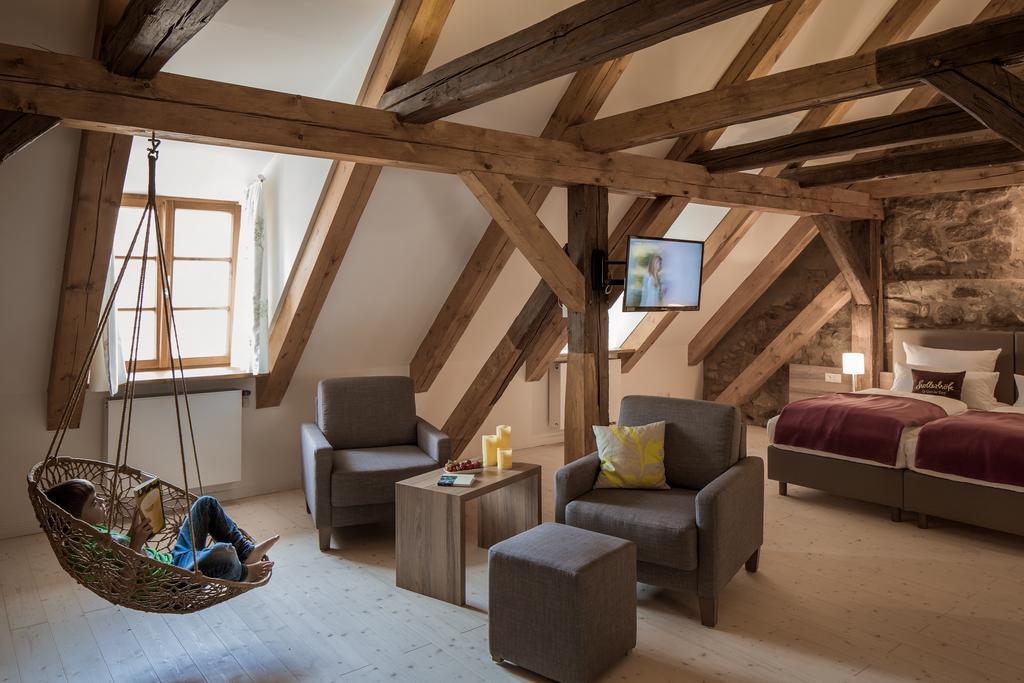 Hollerhöfe - Zu Gast Im Dorf Hotel