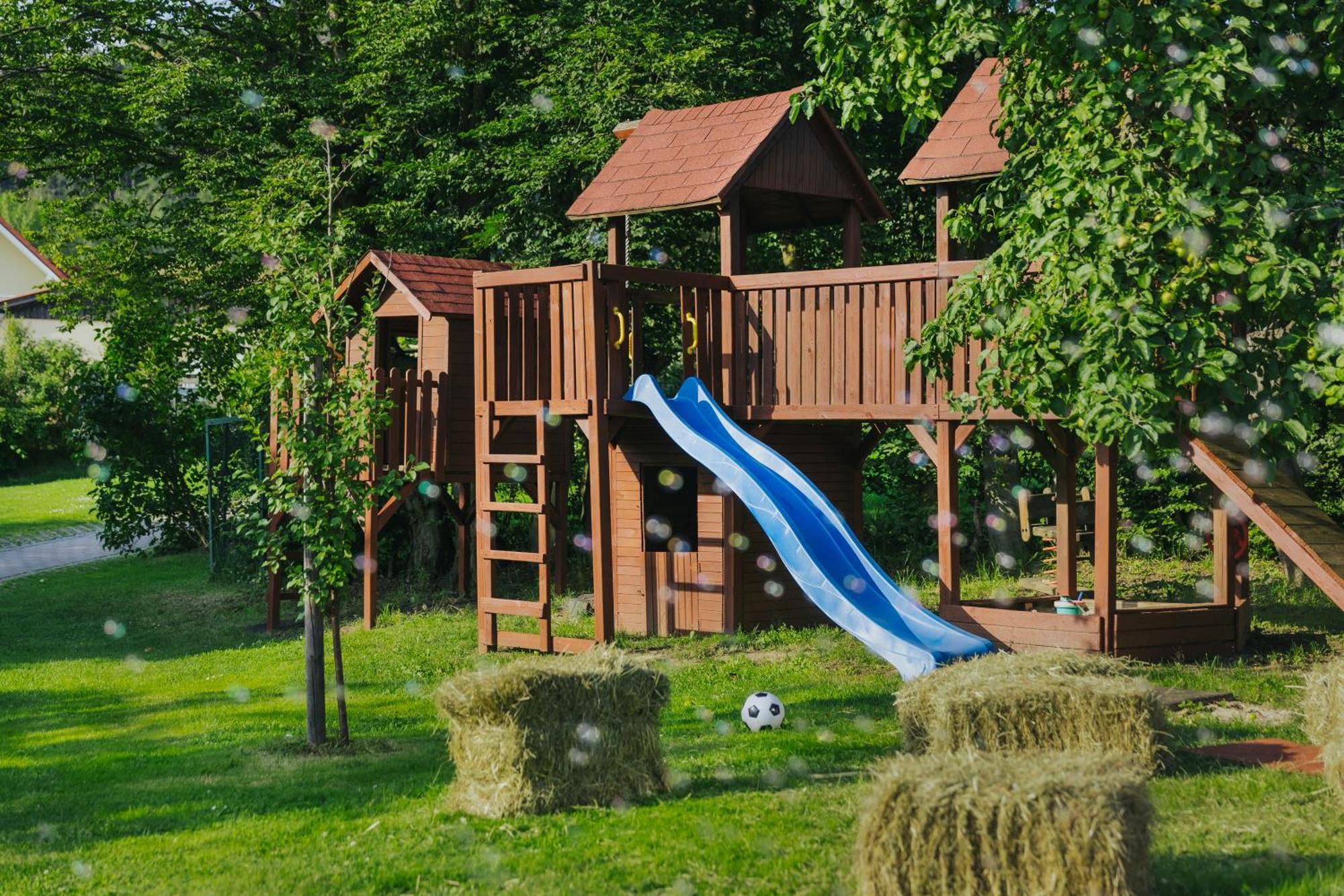 Hotel Hollerhöfe - Zu Gast Im Dorf